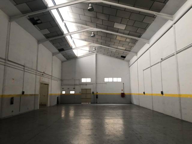 Nave industrial en Alquiler en Carrer d'Occitània en Manresà
