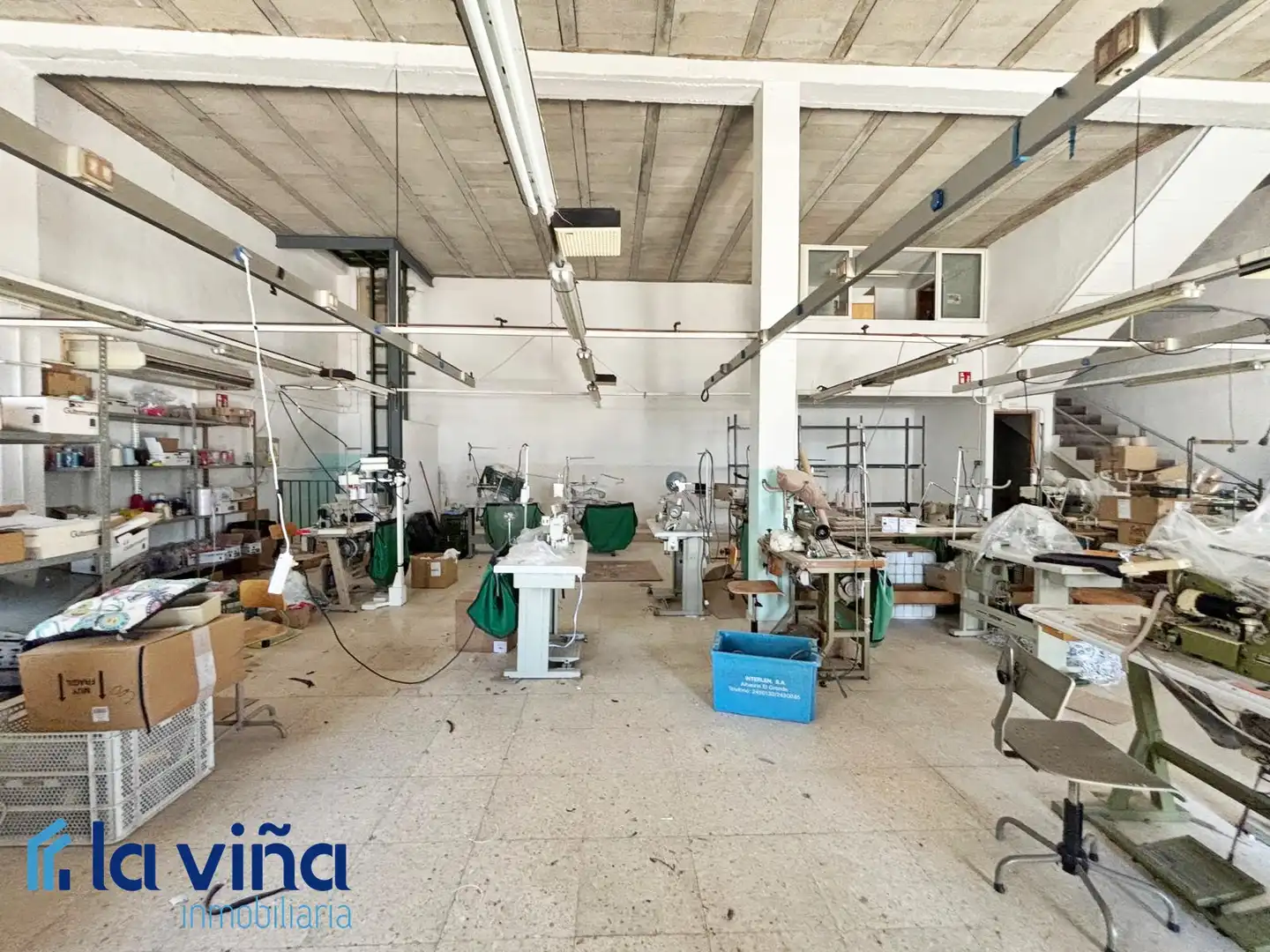 Nau industrial en venda en Cuevas Bajas