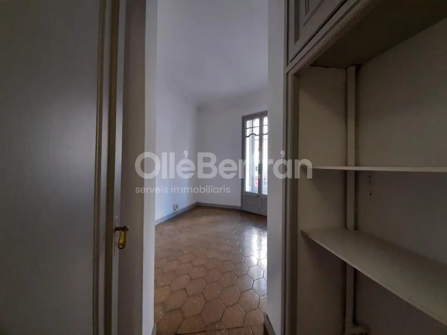 Habitación de Oficina de alquiler en Barcelona