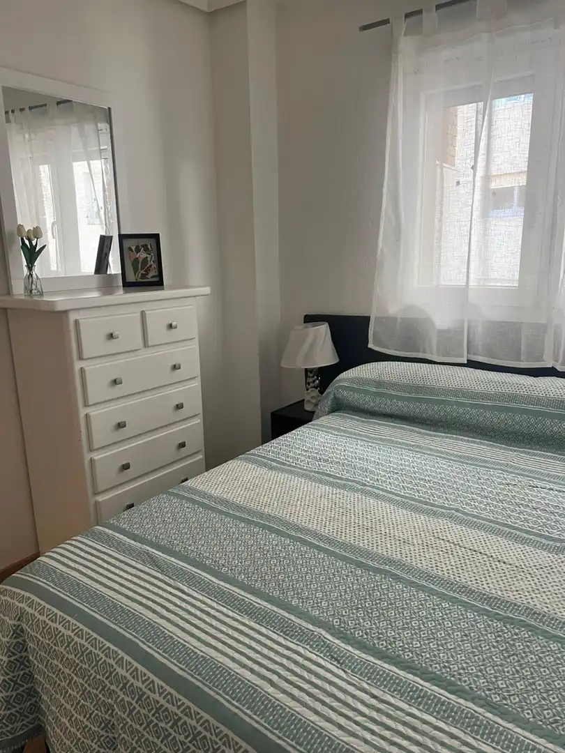 Bedroom of Flat for rent in Torrelavega   with Heating