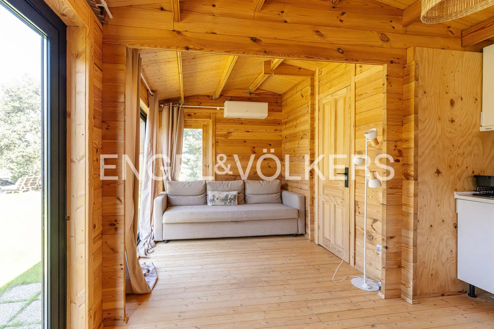 Living room of Houses for sale in Valdemorillo  with Air Conditioner, Heating and Private garden