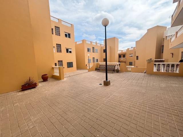 Piso en Venta en Calle Sebastiana Espino Sánchez, 33 en Ingenio pueblo