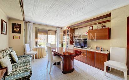 Living room of Flat for sale in  Barcelona Capital  with Air Conditioner and Balcony