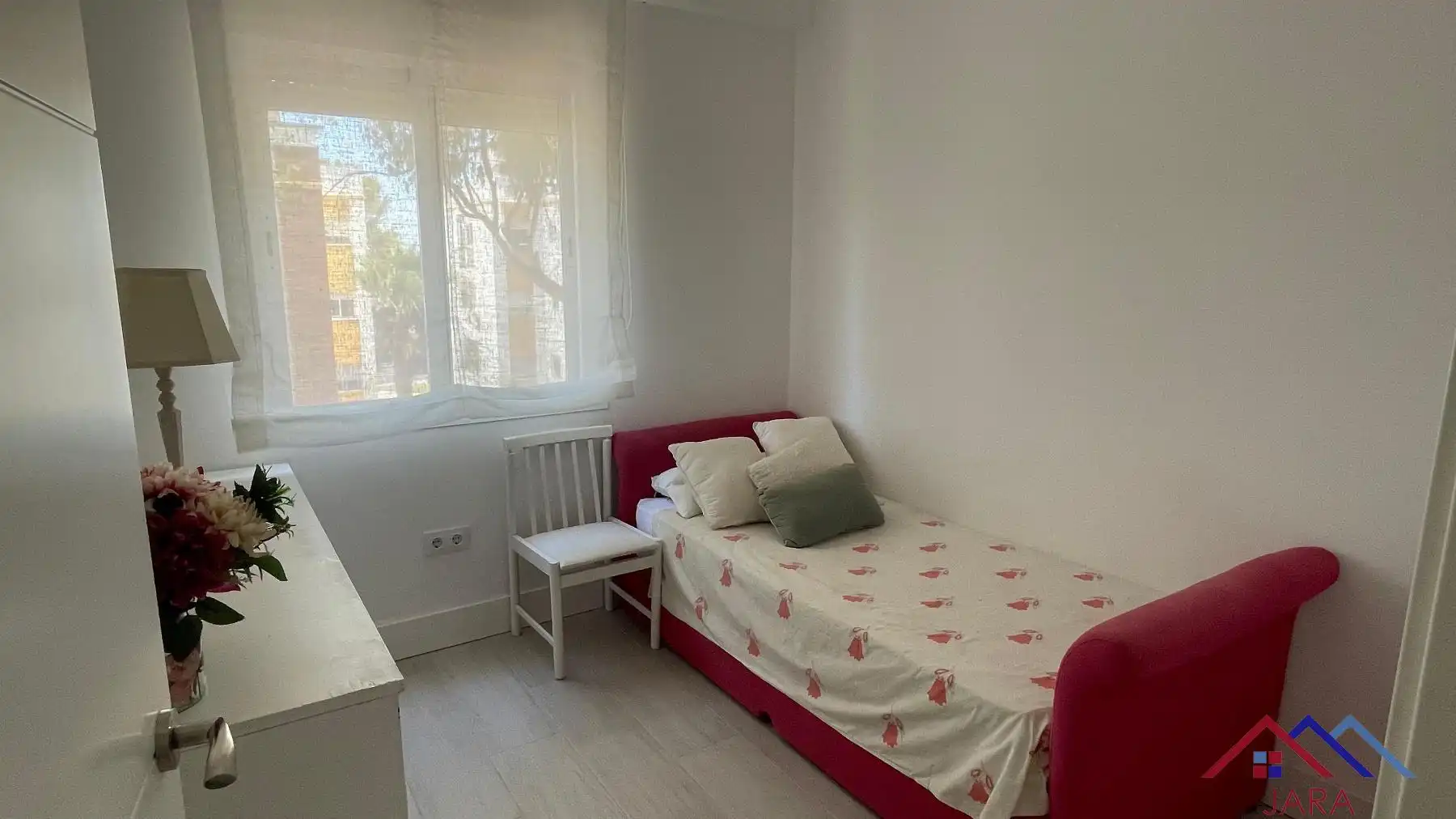 Bedroom of Flat for rent in El Puerto de Santa María  with Terrace and Furnished