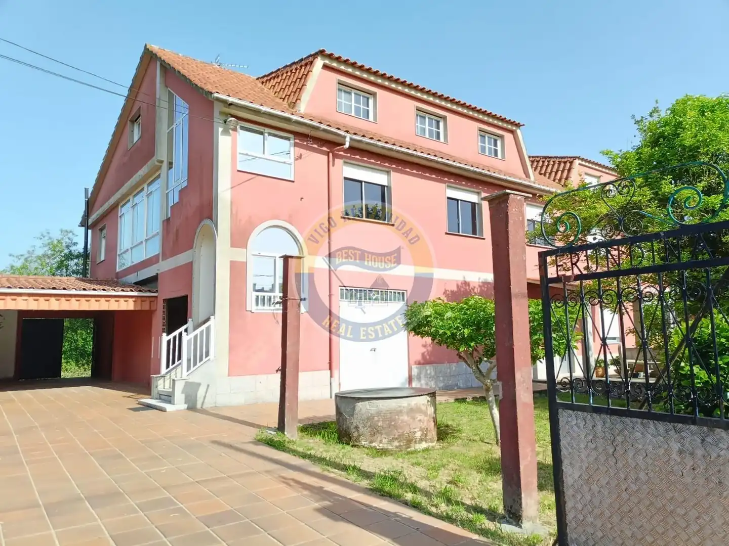 Casa adosada en venda a Camino Lagoa, Cabral - Candeán