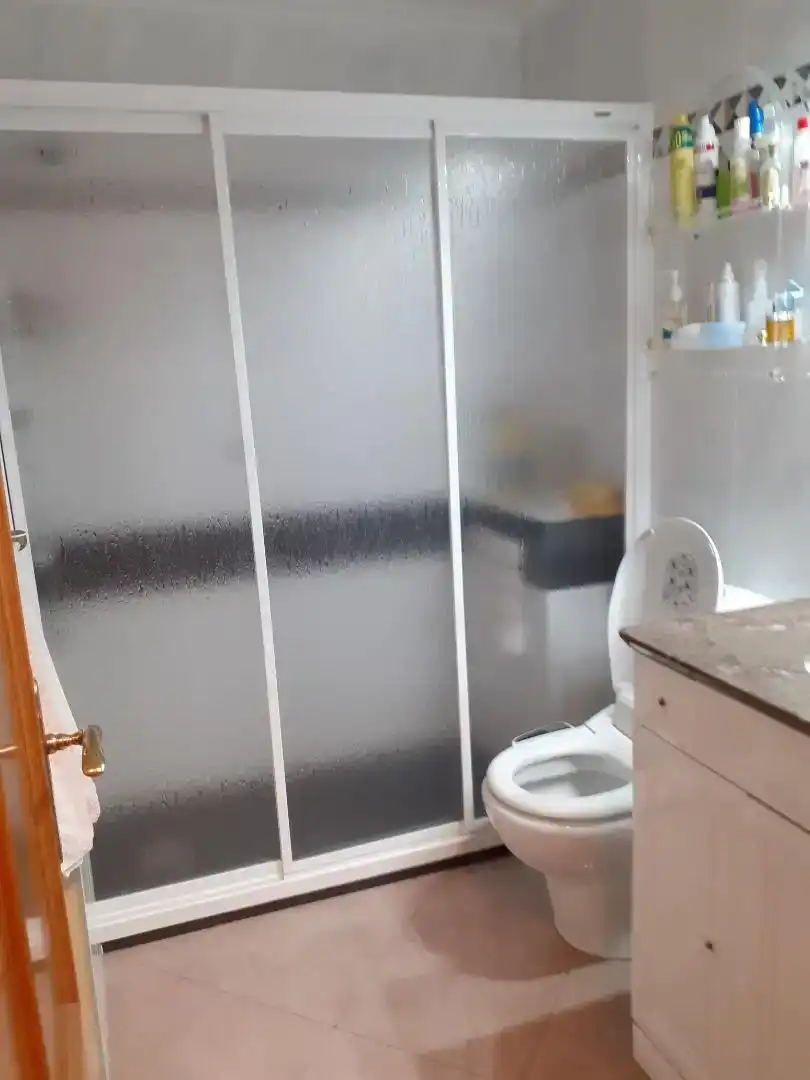 Baño de Piso en venta en Ondarroa con Parquet, Amueblado y Horno