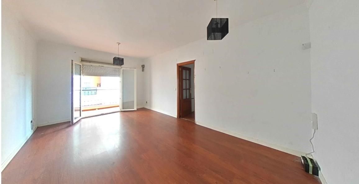 Sala d'estar de Pis en venda en Utrera amb Terrassa