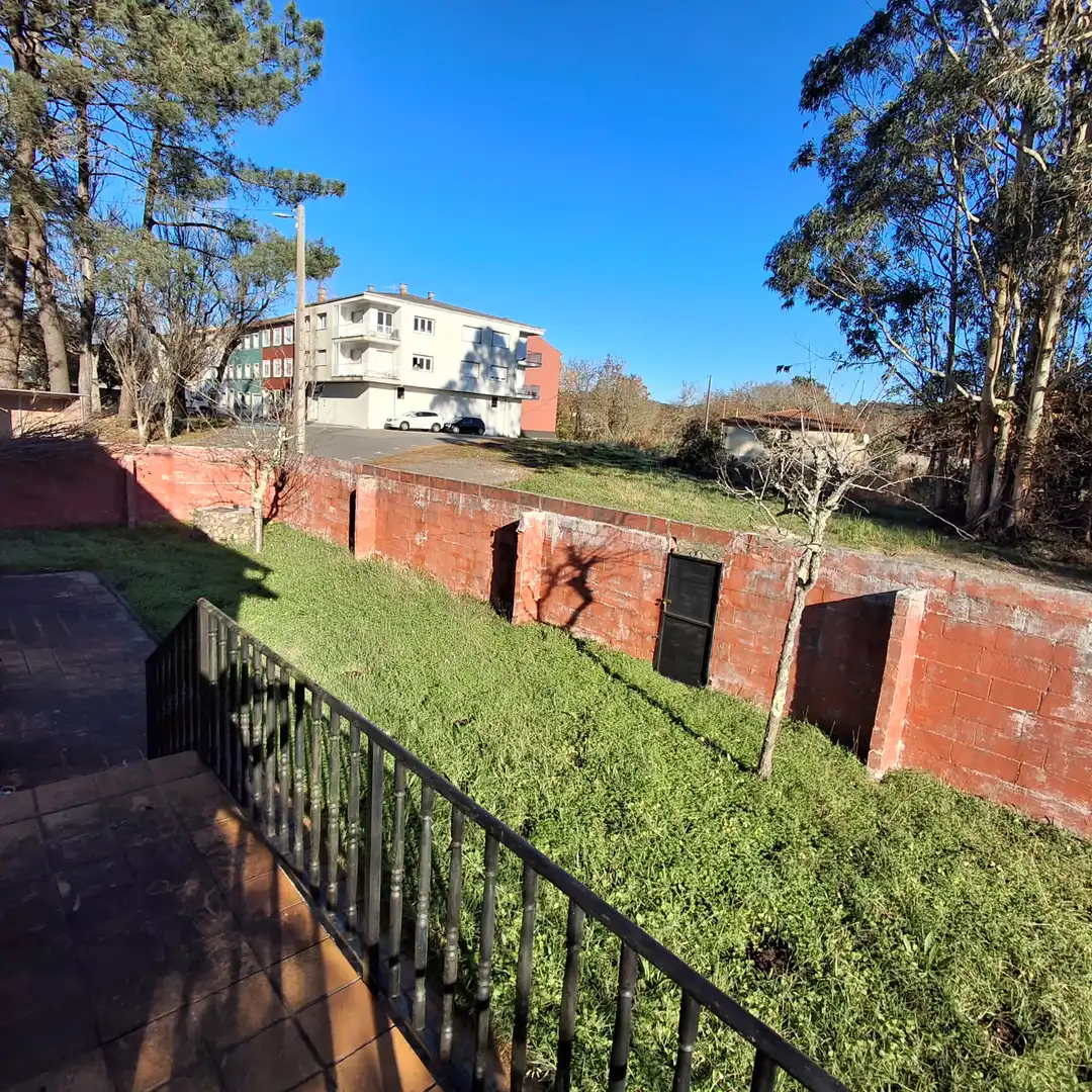 Houses for sale in Avenida de Barraña, 89, Boiro