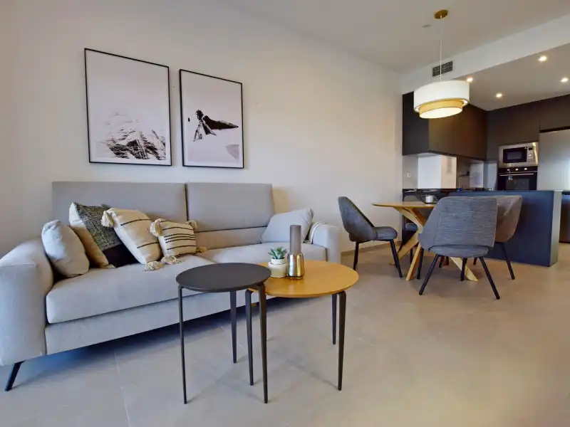 Sala d'estar de Àtic en venda en Torrevieja amb Aire condicionat, Calefacció i Jardí privat