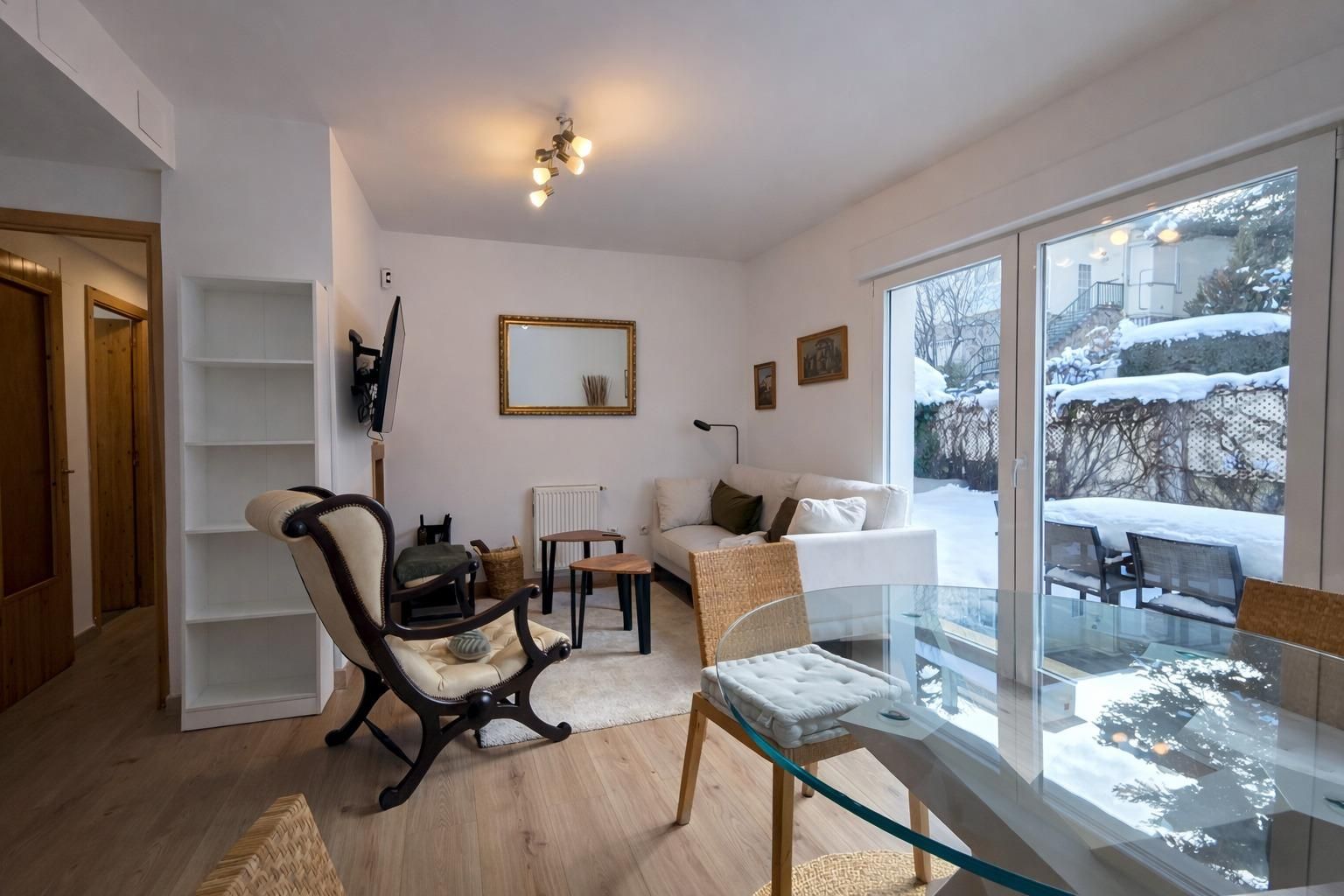 Sala de estar de Piso de alquiler en El Espinar con Calefacción, Jardín privado y Terraza