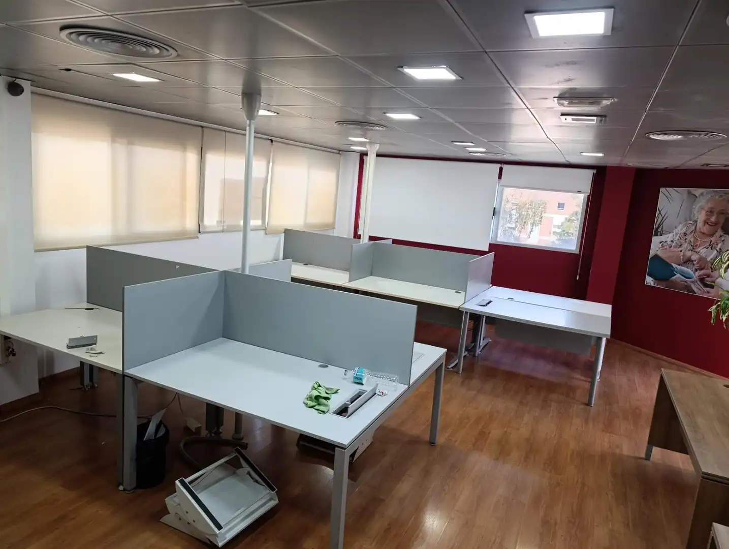 Office for rent in Murcia  with Air Conditioner