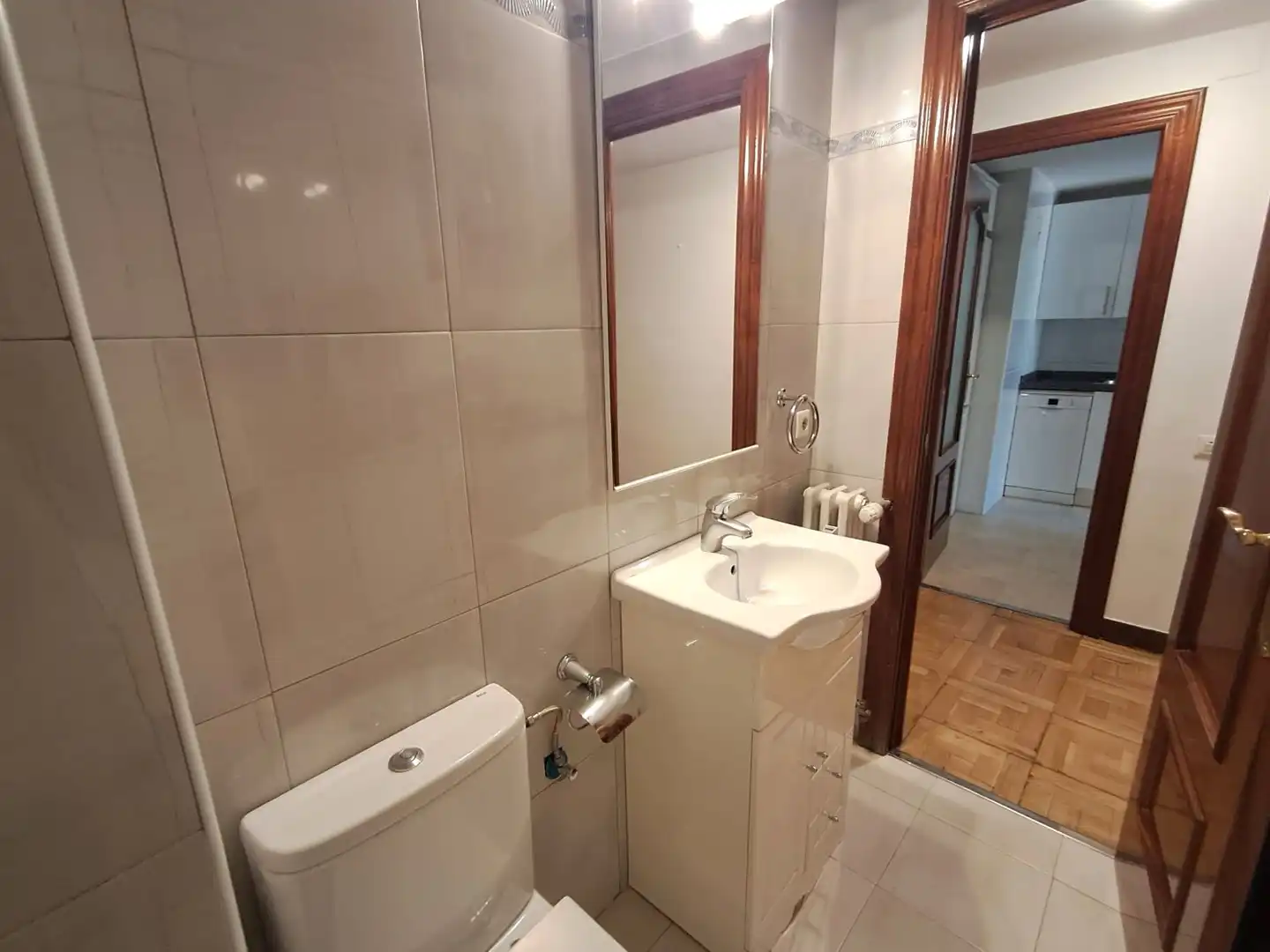 Bany de Pis en venda en Valladolid amb Calefacció, Parquet i Terrassa