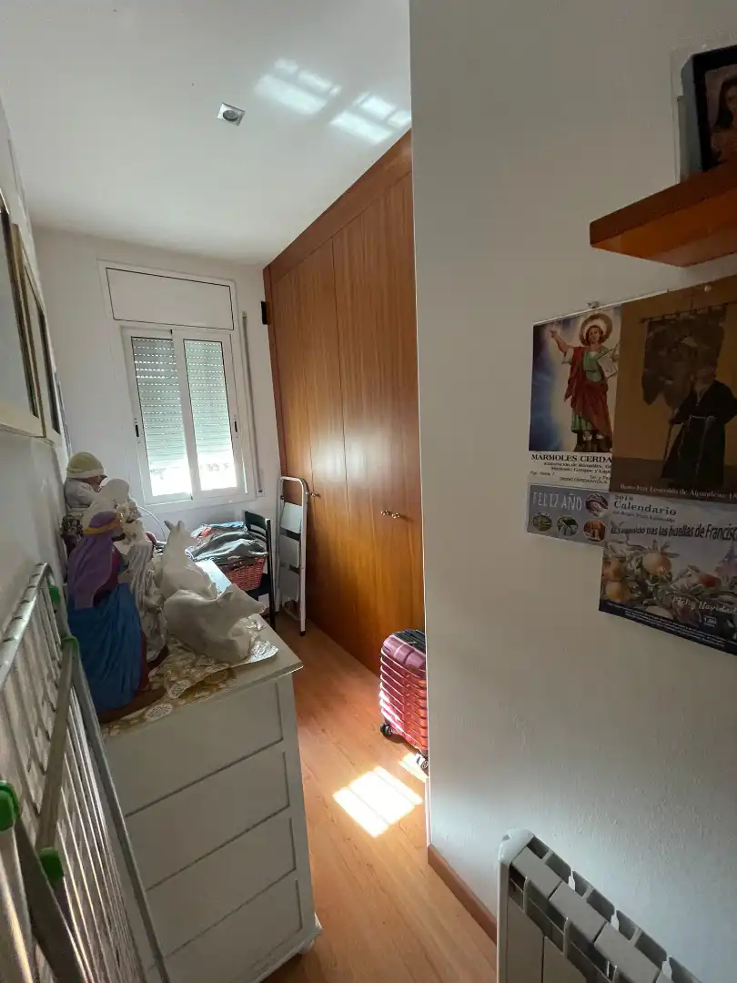 Schlafzimmer von Wohnung zur Miete in Cerdanyola del Vallès mit Heizung, Privatgarten und Ofen