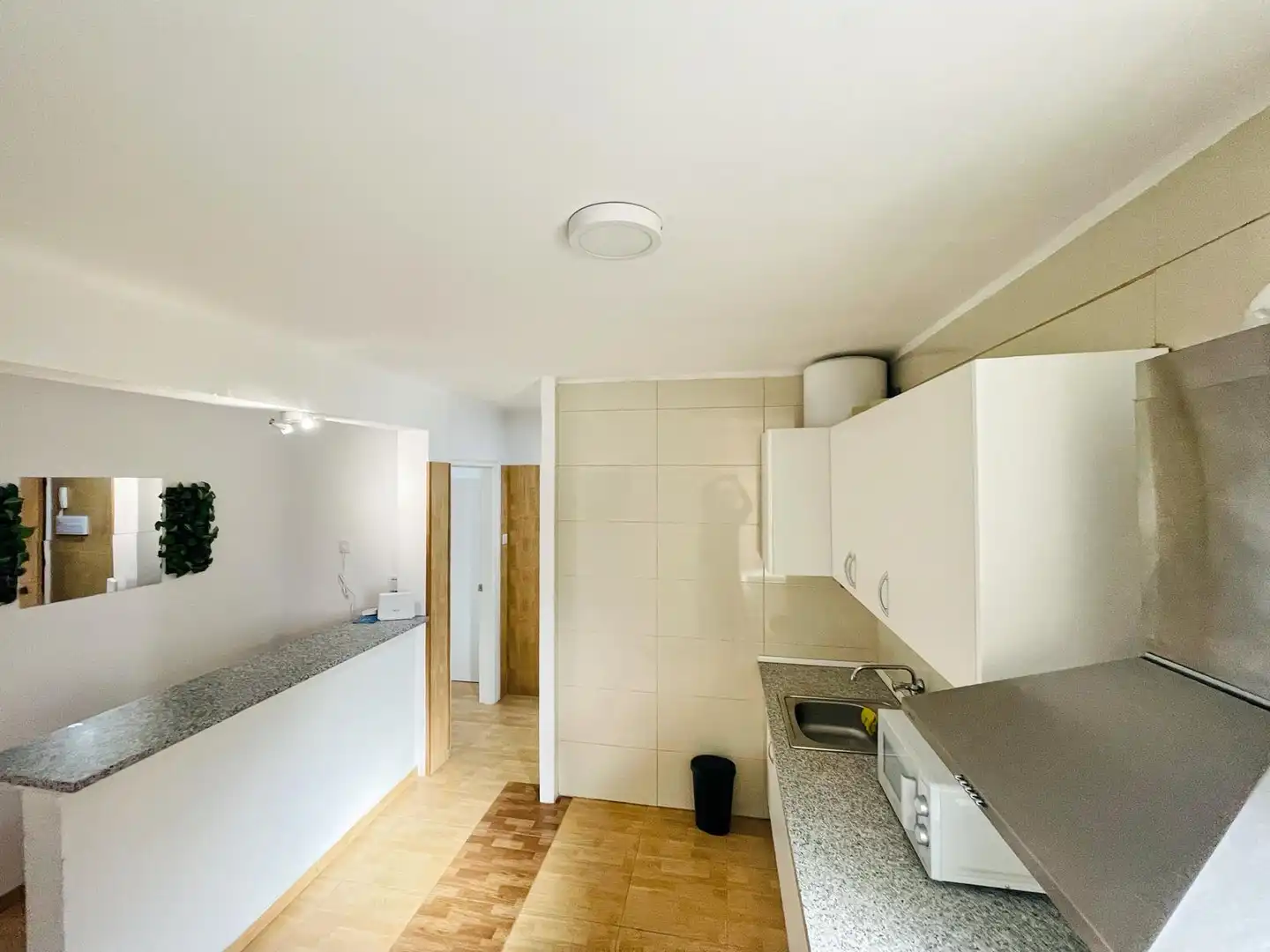 Cocina de Piso para compartir en Manresa con Amueblado, Horno y Lavadora