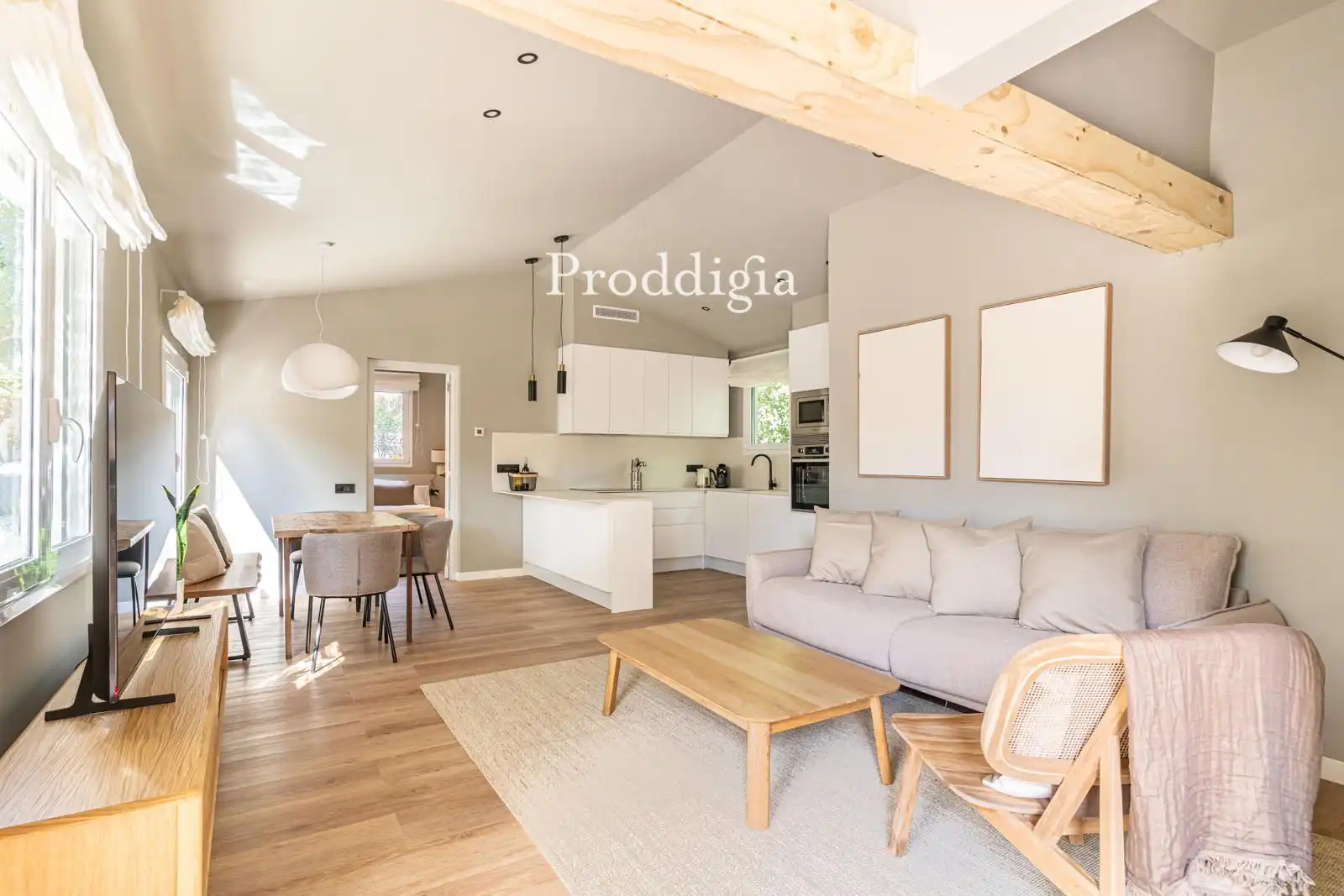 Sala de estar de Casa o chalet de alquiler en Sant Cugat del Vallès con Terraza, Piscina y Amueblado