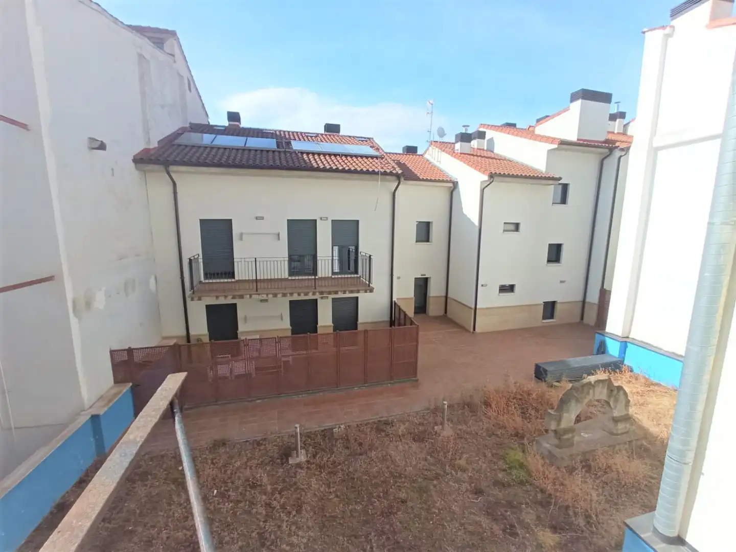 Vista exterior de Apartamento en venta en  Logroño con Terraza