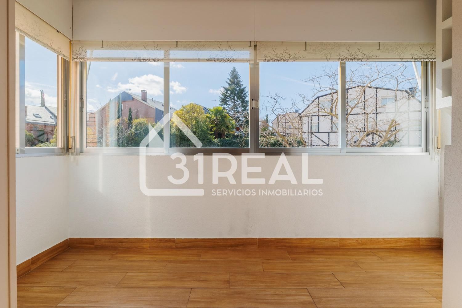 Habitación de Piso en venta en  Madrid Capital con Jardín privado, Parquet y Piscina comunitaria