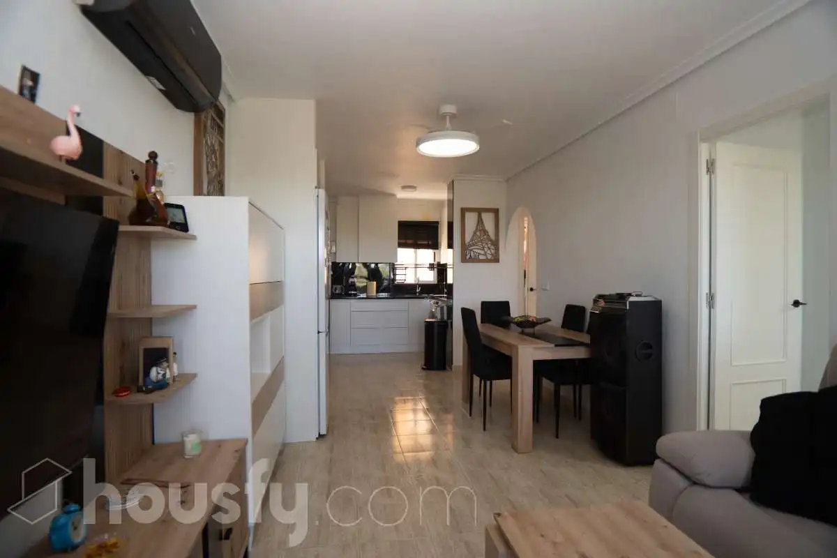 Flat with terrace for sale in Avenida de  Robleda ., imagen 6