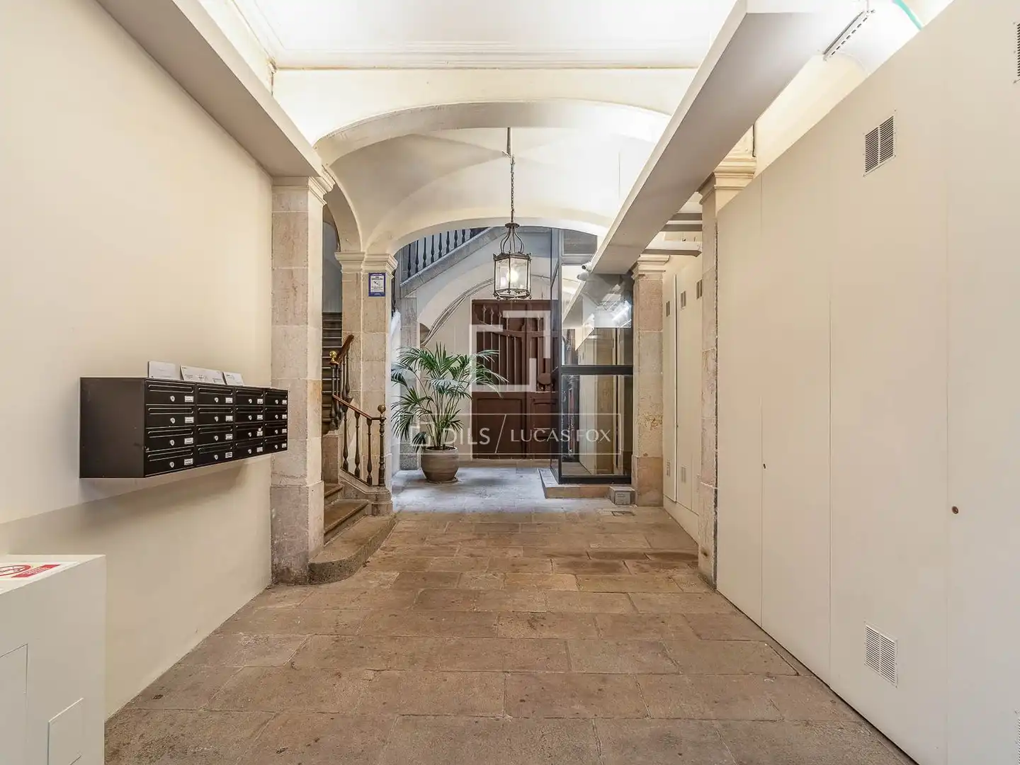 Piso en venta en Barcelona con Aire acondicionado, Calefacción y Parquet