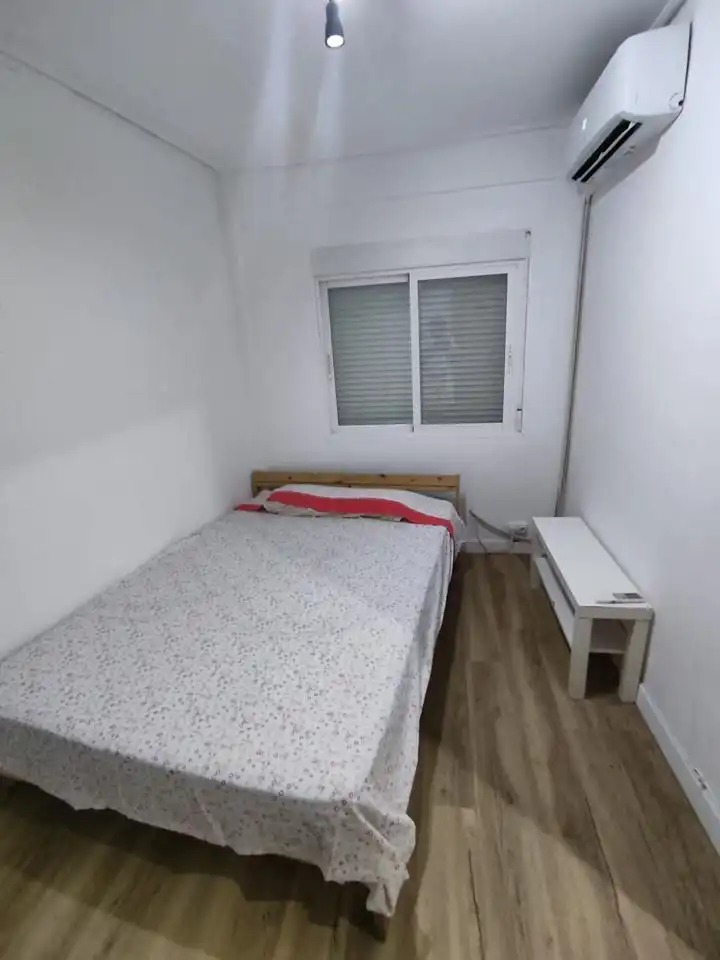 Habitación de Piso en venta en Zaragoza con Aire acondicionado y Calefacción