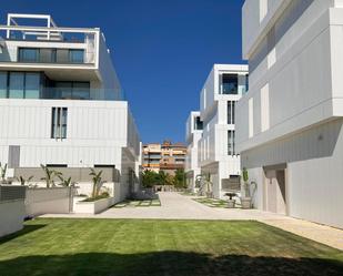 Vista exterior de Apartament de lloguer en Benicasim / Benicàssim amb Aire condicionat i Terrassa