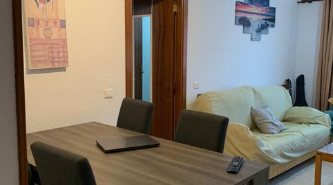 Photo 3 of Flat for rent in Calle de Demóstenes, El Cónsul - Ciudad Universitaria - El Romeral, Málaga Capital