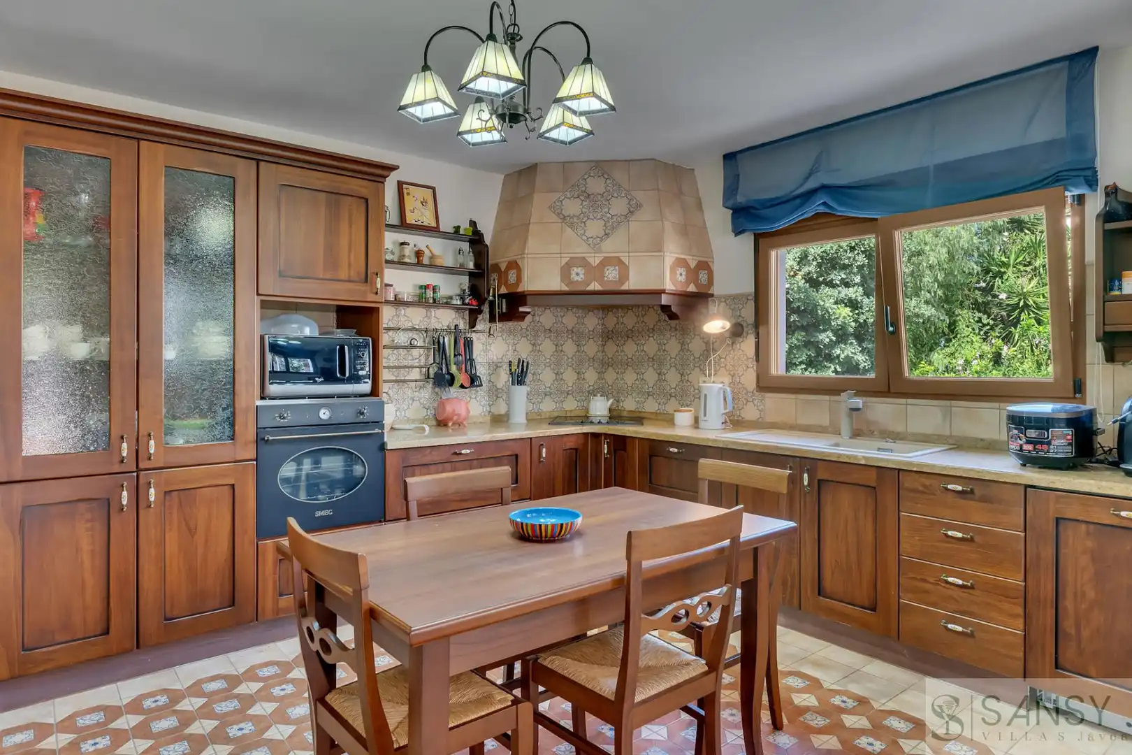 Cocina de Casa o chalet en venta en Dénia con Aire acondicionado y Piscina