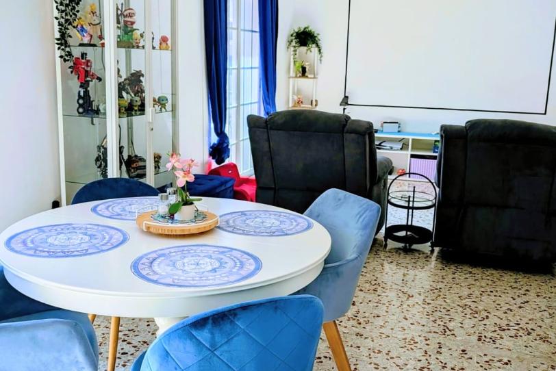 Foto 1 de Pis en venda a Les Roquetes, Barcelona