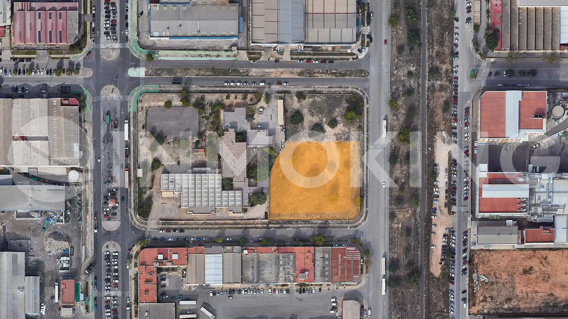 Terreno industrial en venta en Paterna