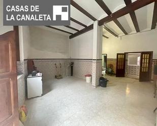 Premises to rent in La Constitución - Canaleta