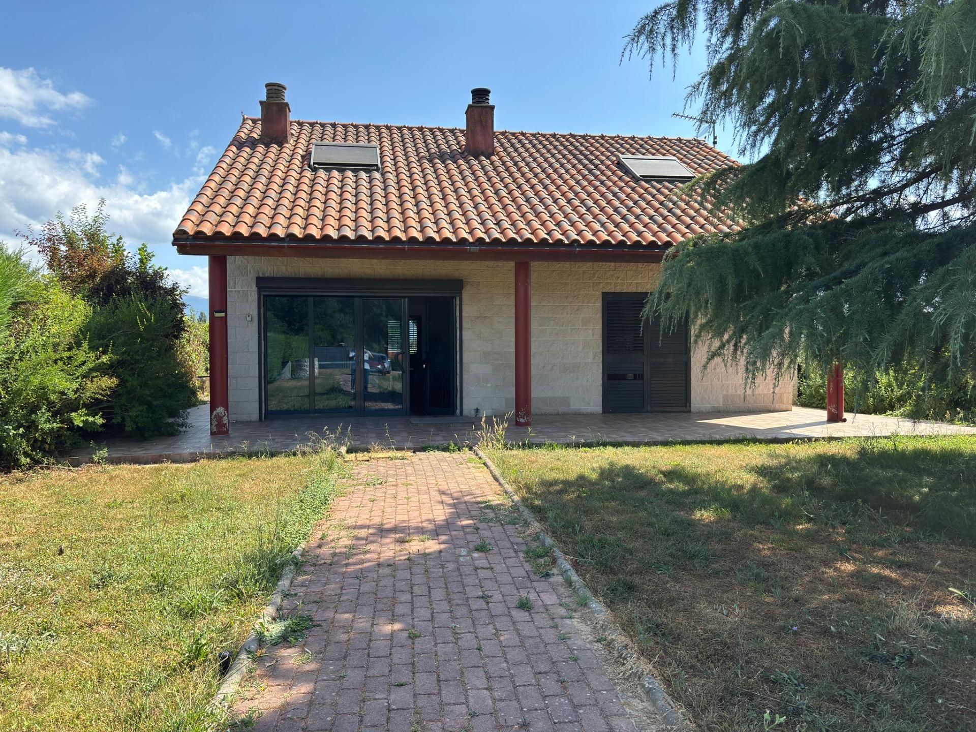 Exterior view of House or chalet for sale in Ponferrada