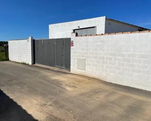 Vista exterior de Nau industrial en venda en Chiclana de la Frontera