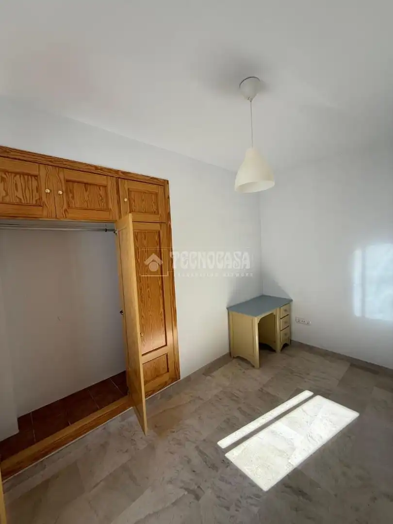 Detached homes for rent in Villamanrique de la Condesa