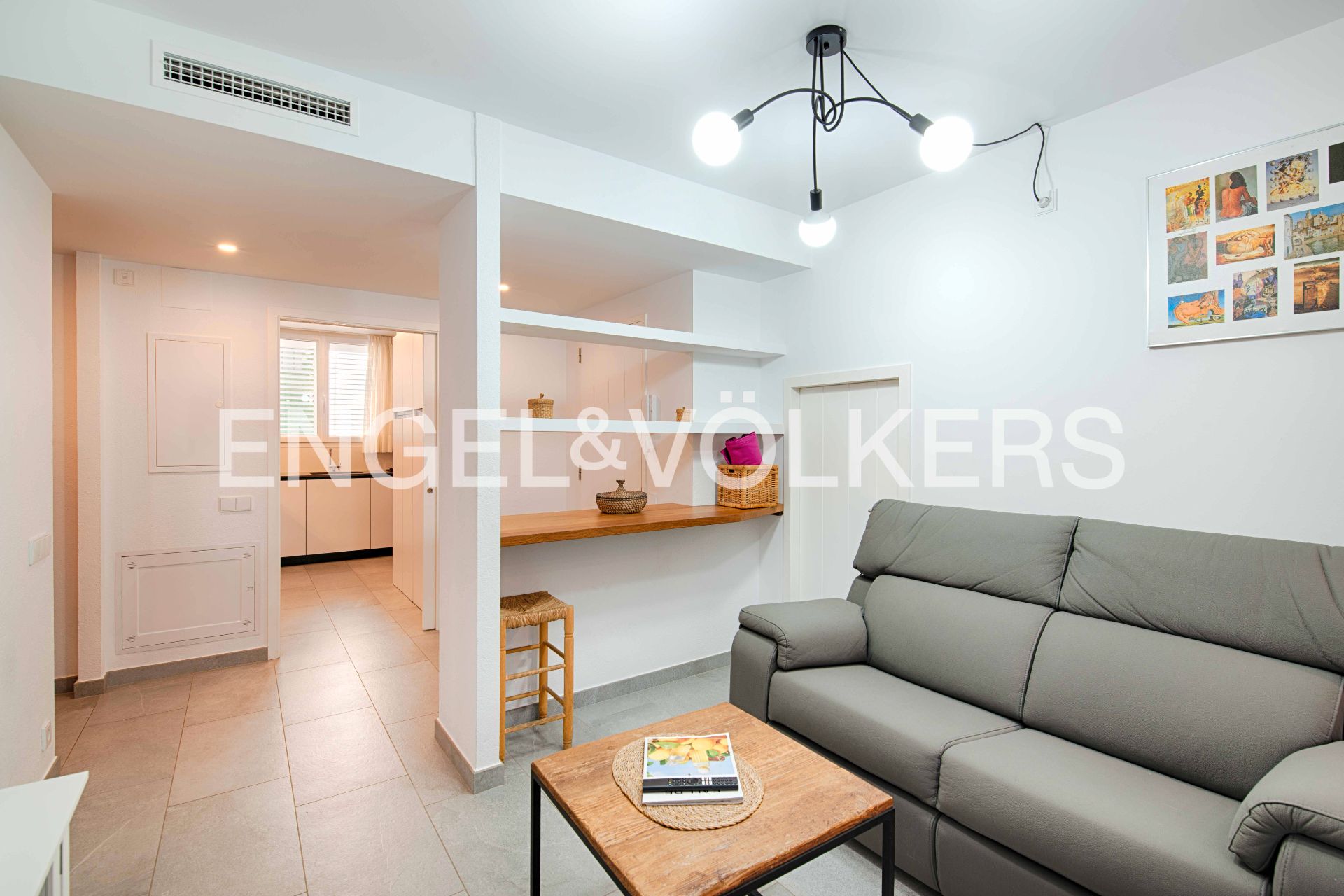 Living room of Flat for sale in Cadaqués  with Air Conditioner, Heating and Furnished
