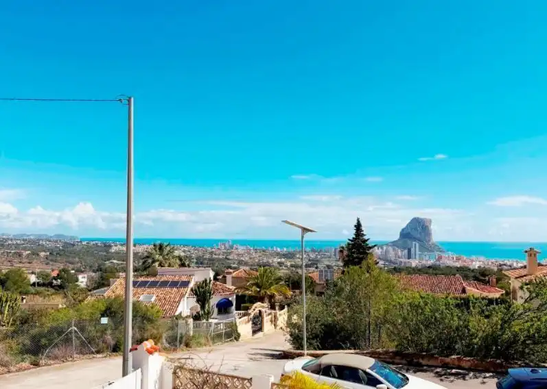 Vista exterior de Casa o chalet en venta en Calpe / Calp con Aire acondicionado, Calefacción y Jardín privado