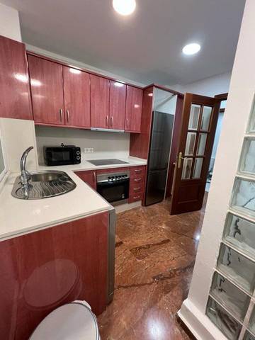 Piso en Alquiler en Calle Doctor Azpitarte, 4 en Plaza de Toros