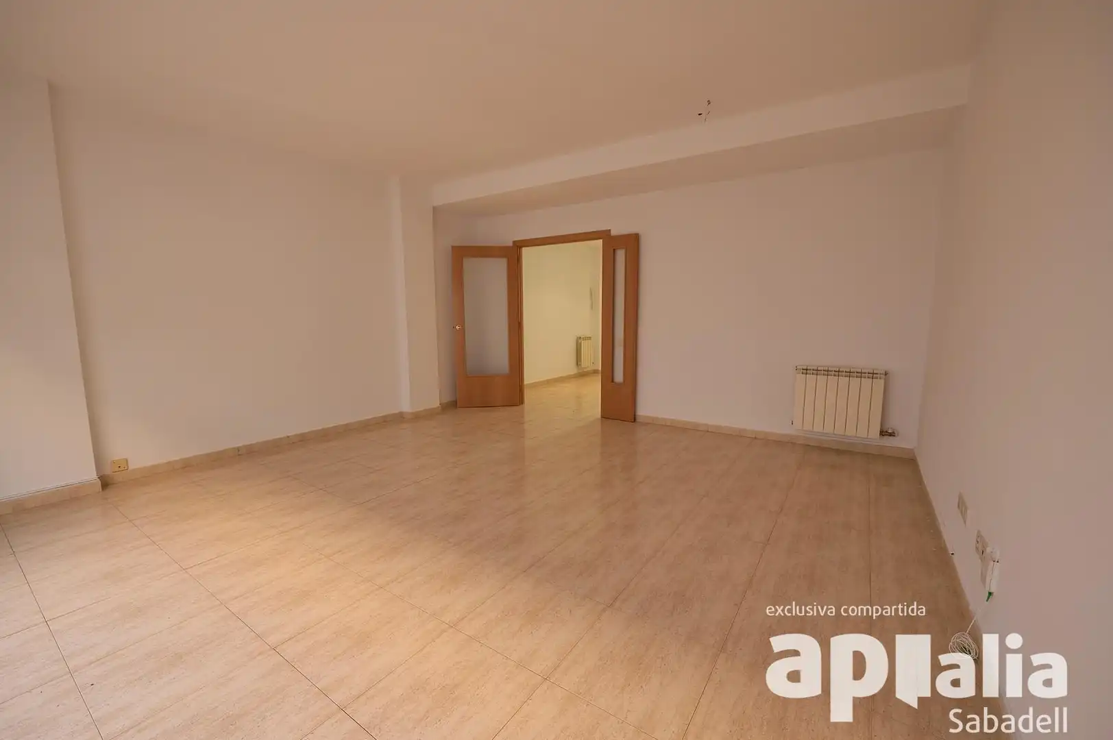 Wohnzimmer von Einfamilien-Reihenhaus zum Verkauf in Sentmenat