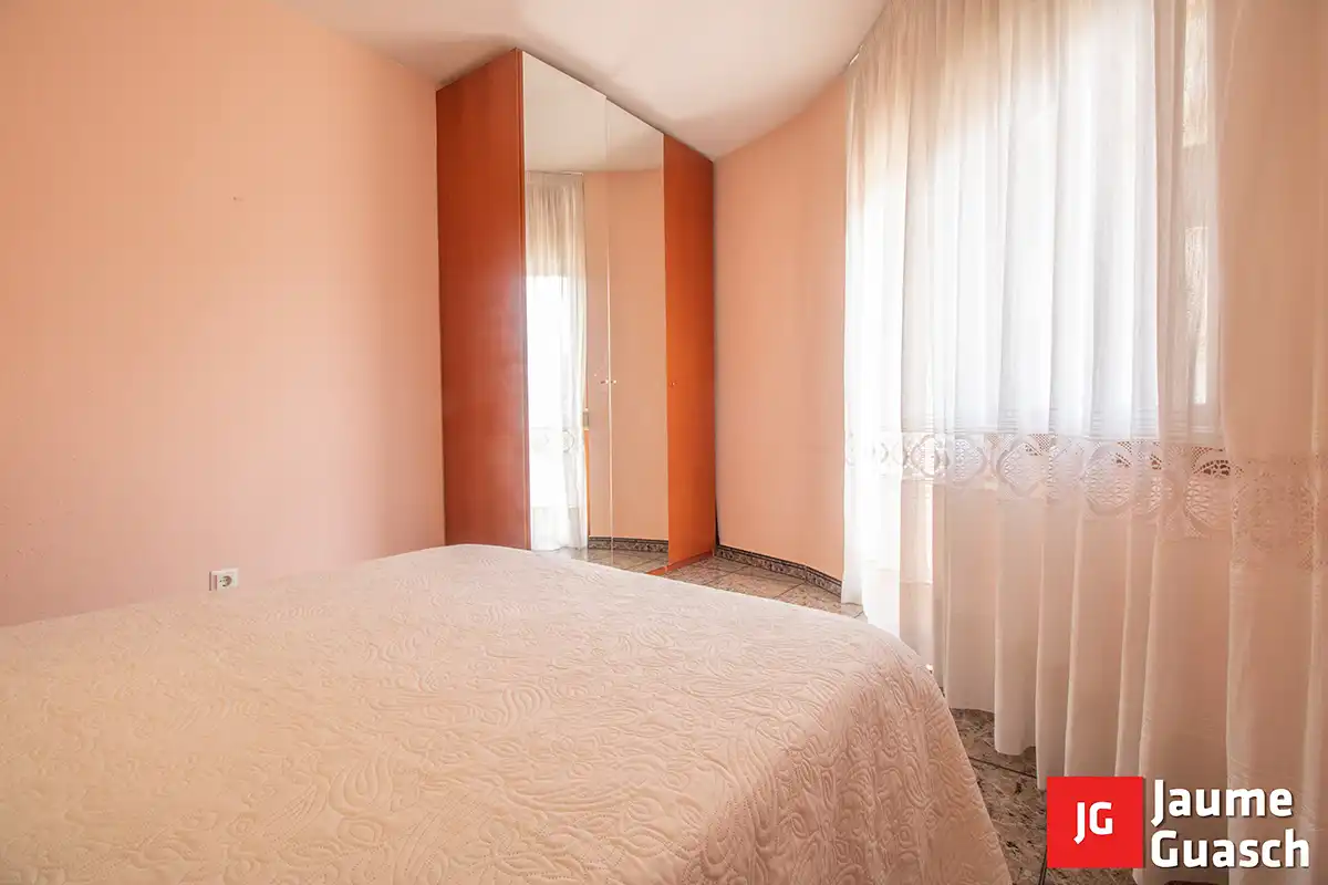 Dormitori de Pis en venda en Torredembarra amb Aire condicionat, Calefacció i Terrassa