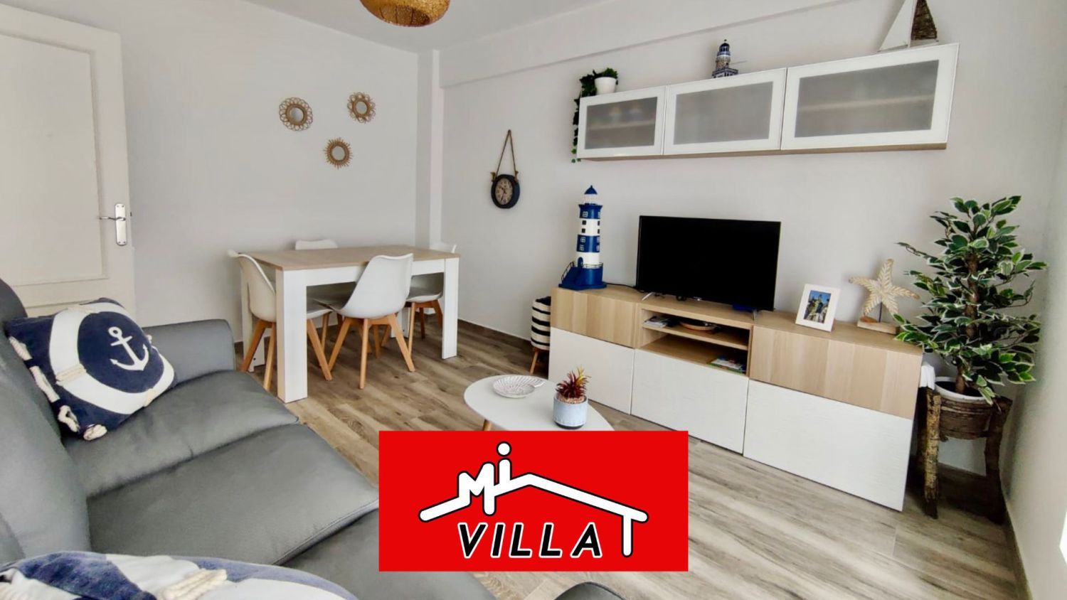 Living room of Flat for sale in Laredo  with Heating, Parquet flooring and Terrace