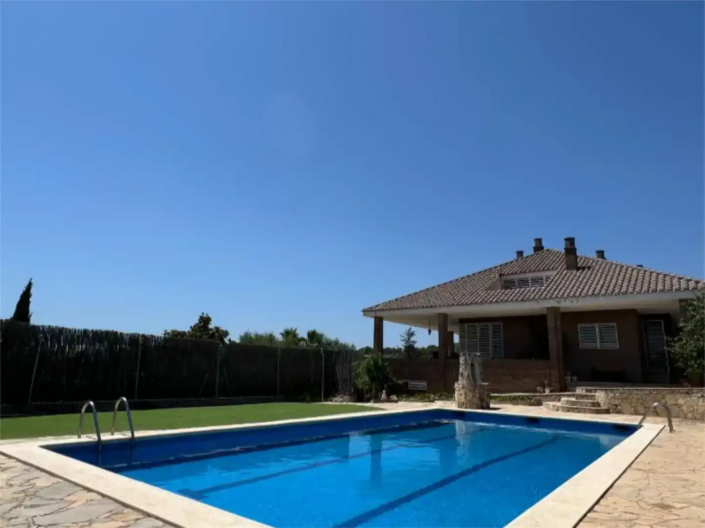 Piscina de Casa o xalet en venda en Pallejà amb Piscina i Balcó