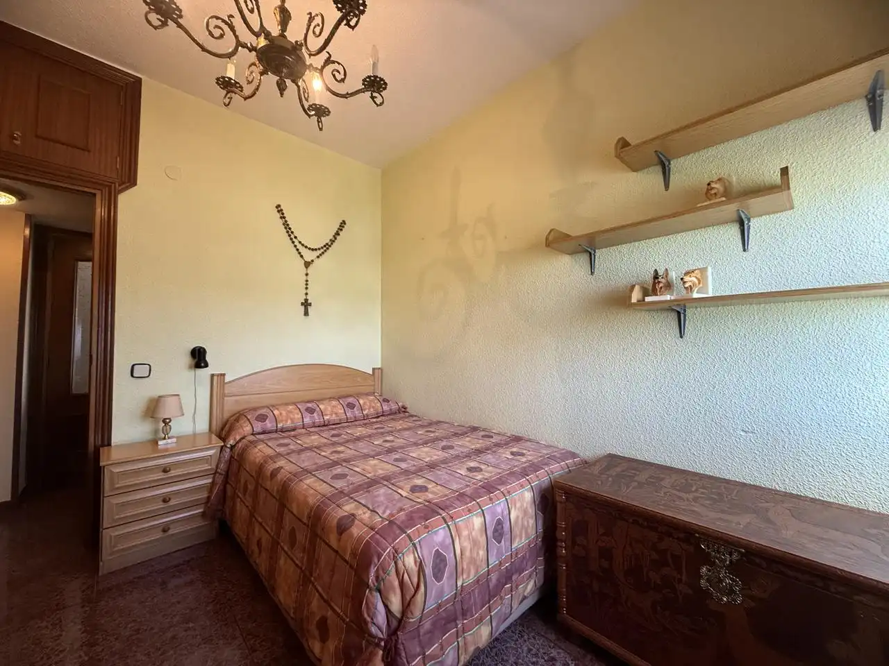Habitación de Piso en venta en Madrid con Calefacción y Terraza