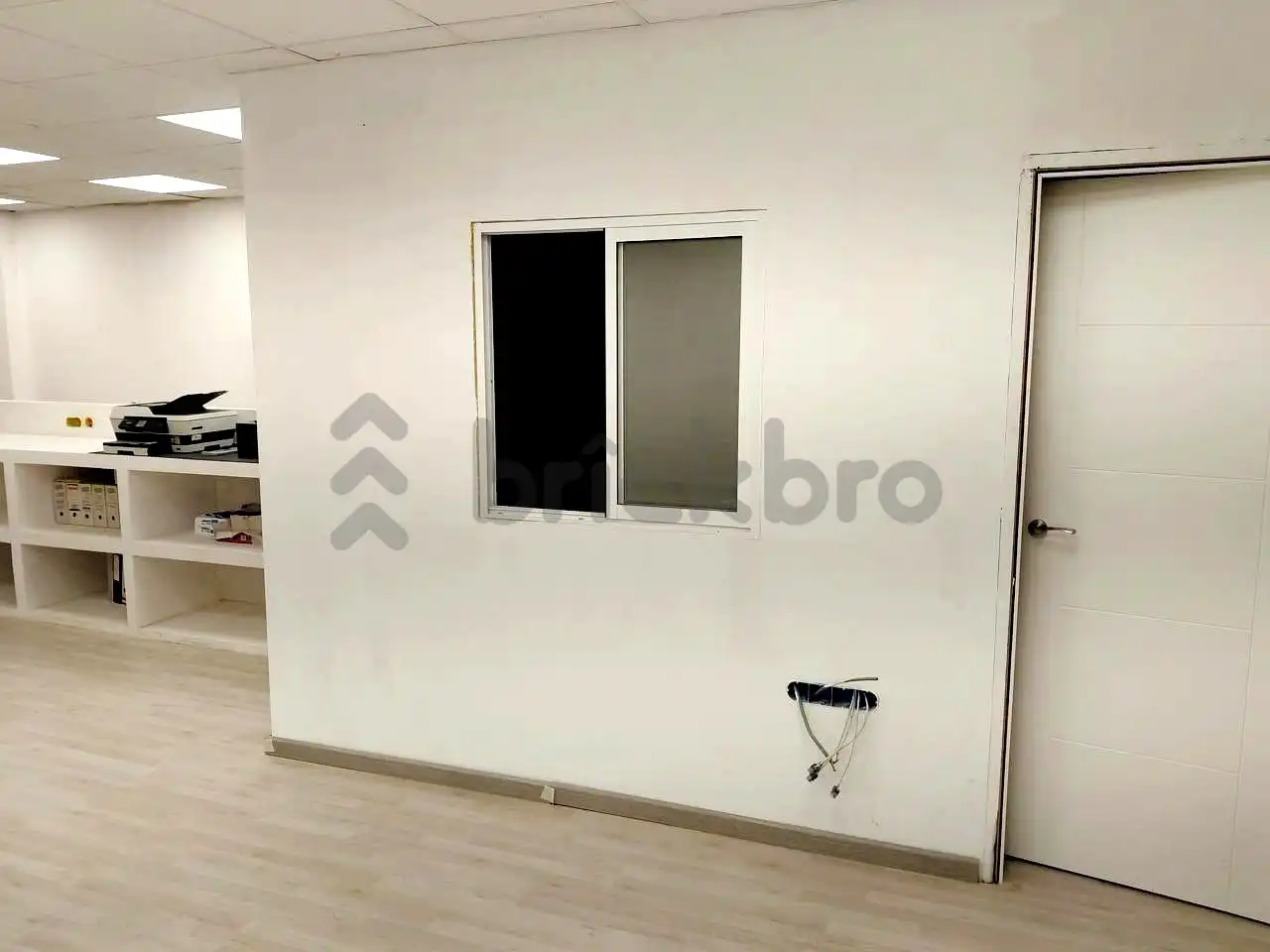 Commercial properties for rent in Esplugues de Llobregat  with Air Conditioner