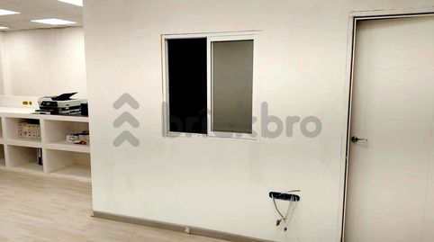 Foto 2 von Geschaftsraum zur Miete in Carrer Dels Cedres, Can Vidalet, Esplugues de Llobregat