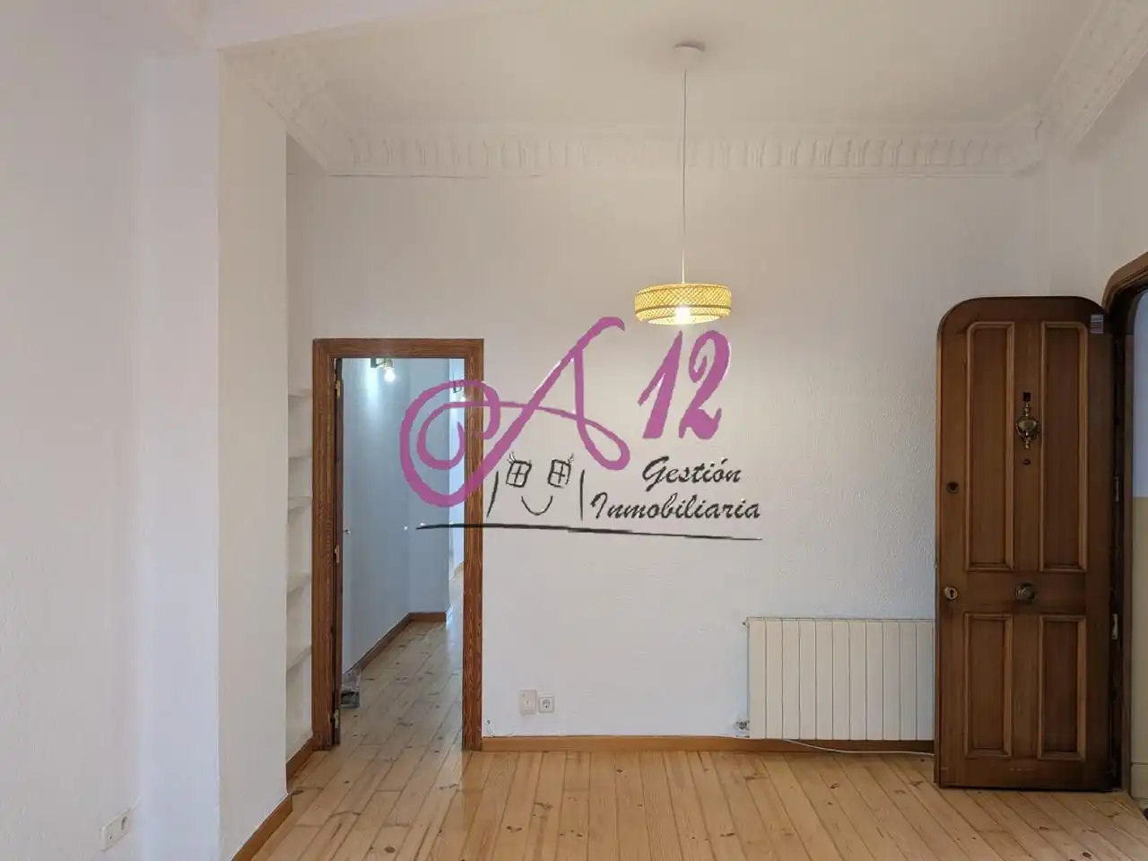 Schlafzimmer von Wohnung zur Miete in Valencia mit Klimaanlage, Terrasse und Abstellraum