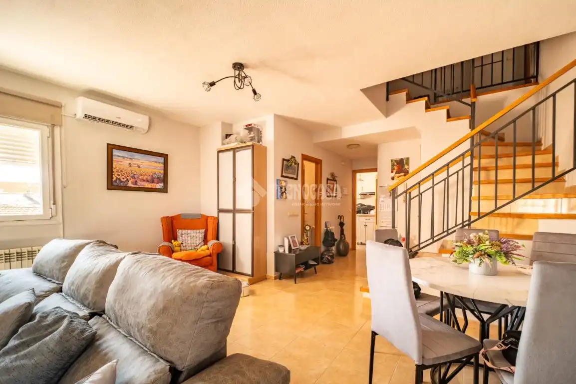 Living room of Flat for sale in Arganda del Rey  with Air Conditioner, Heating and Storage room