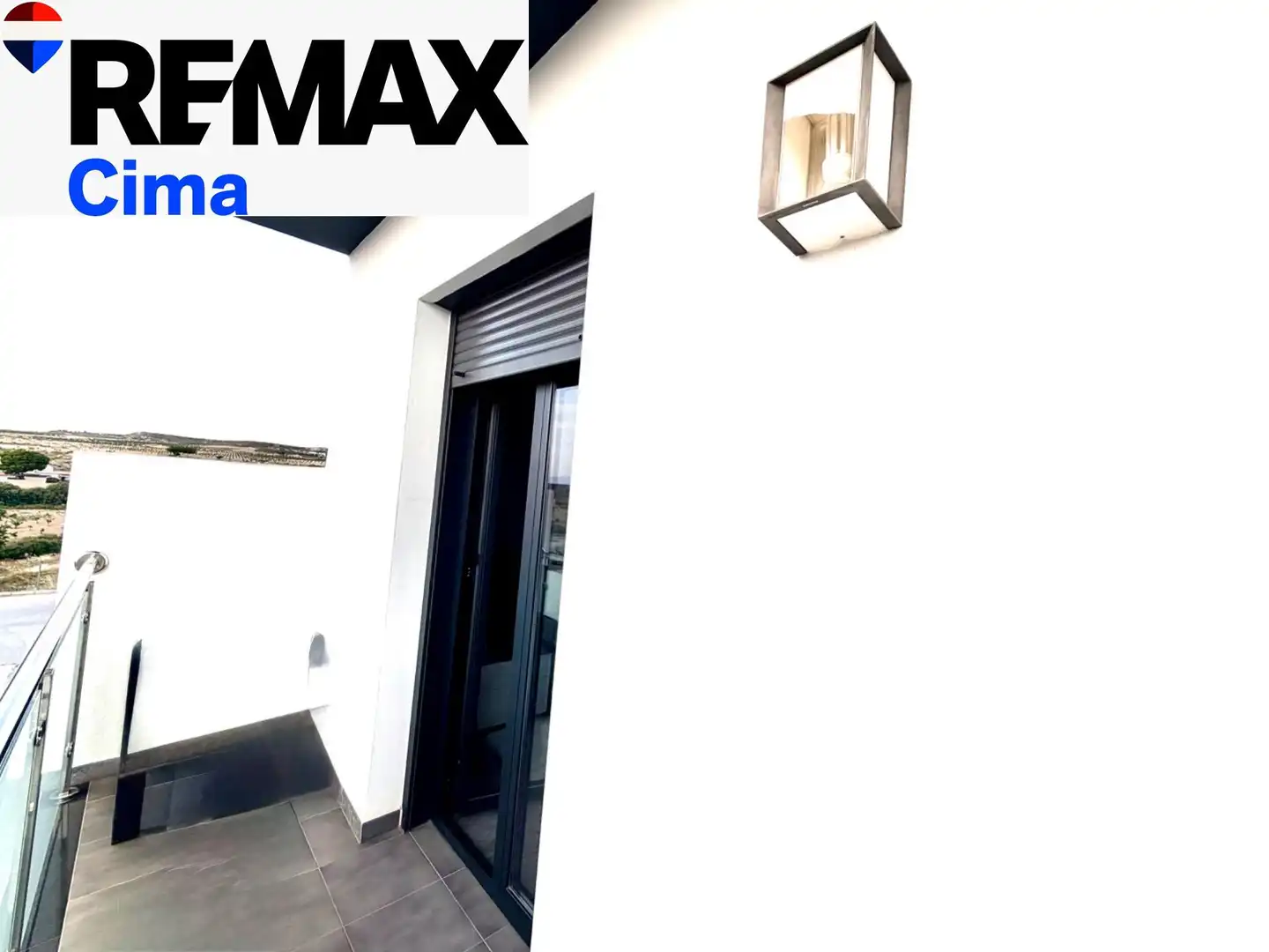 Vista exterior de Casa o chalet en venta en Cúllar con Calefacción, Terraza y Trastero