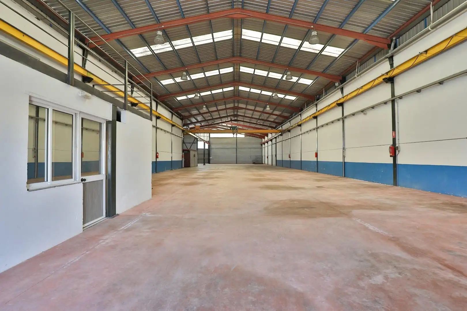 Industrial buildings for sale in Calle Atalaya, Alcalá la Real