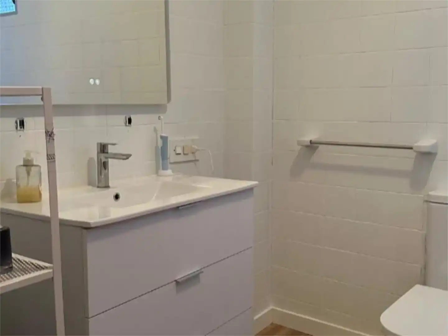 Bany de Pis en venda en Beniarbeig amb Aire condicionat i Balcó