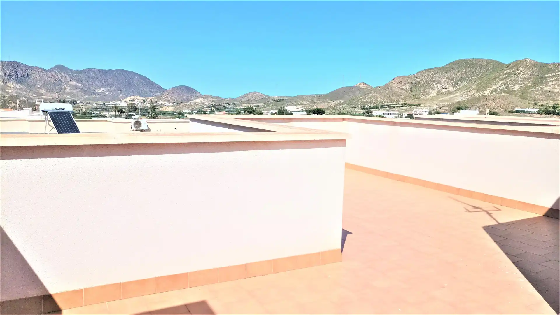 Casa en venta en Carboneras