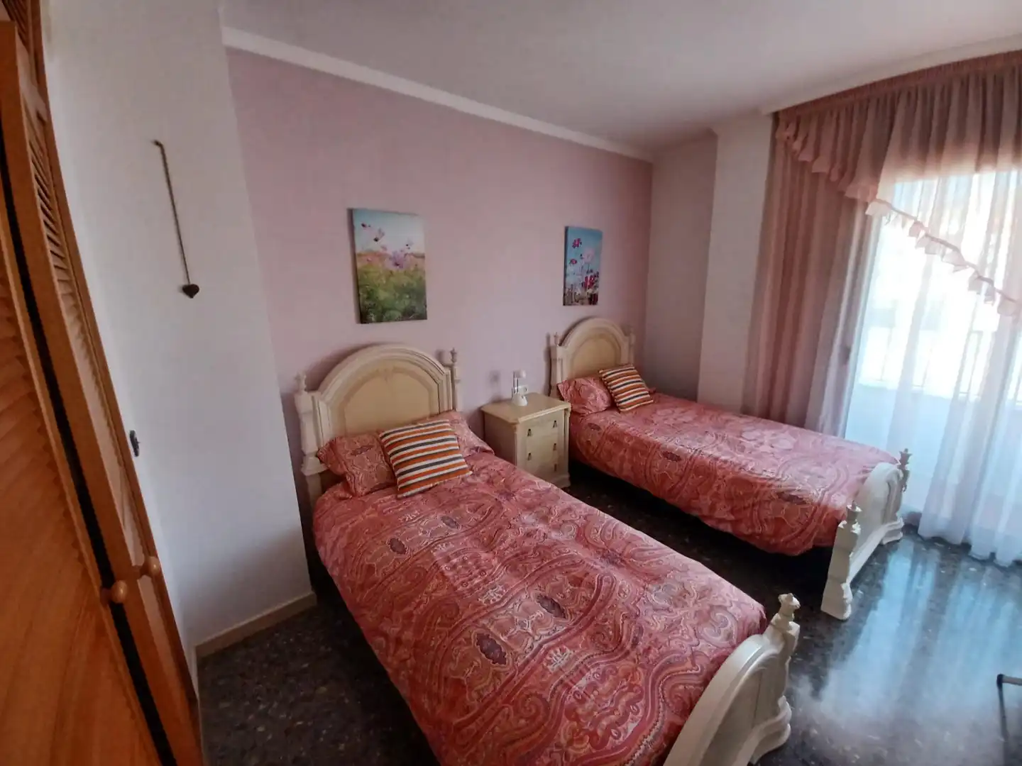Dormitori de Casa o xalet en venda en Pineda de Mar amb Aire condicionat, Calefacció i Terrassa
